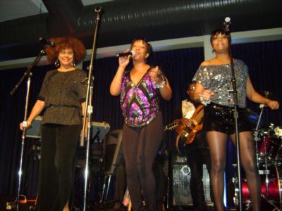 Triple Treat Band | Seattle, WA | Dance Band | Photo #25