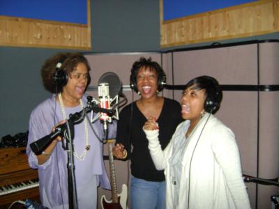 Triple Treat Band | Seattle, WA | Dance Band | Photo #13