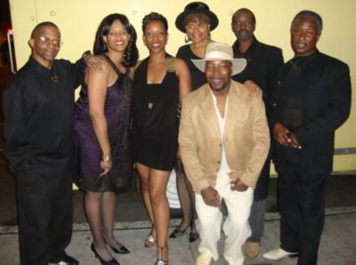 Triple Treat Band | Seattle, WA | Dance Band | Photo #14