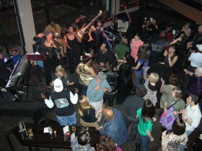 Triple Treat Band | Seattle, WA | Dance Band | Photo #21