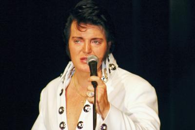 Caesare Belvano: The Dream King | Akron, OH | Elvis Impersonator | Photo #15
