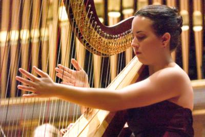 Nadia Pessoa | Washington, DC | Classical Harp | Photo #4