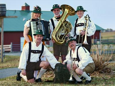 Schwarze Schafe German Band | Worcester, MA | German Band | Photo #4