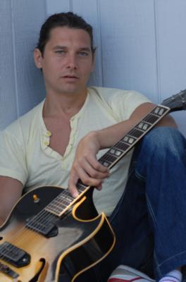 Christopher Kilday | San Francisco, CA | Acoustic Guitar | Photo #16