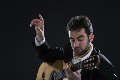 Adam Levin | Boston, MA | Acoustic Guitar | Photo #3