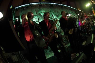 PartyQuake | San Diego, CA | Dance Band | Photo #9