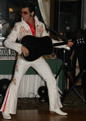 Richie  Santa | Staten Island, NY | Elvis Impersonator | Photo #19