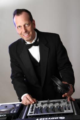 Blue Tone Music Dj Services's Main Photo