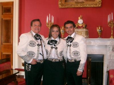 Los Salazar's Main Photo