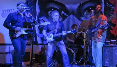 SETH THOMAS ROSENBERG | Oyster Bay, NY | Top 40 Acoustic Guitar | Photo #13