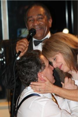 ERNIE FIELDS : The Total Entertainer's Main Photo