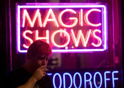 Tommee Pickles | New Orleans, LA | Magician | Photo #8