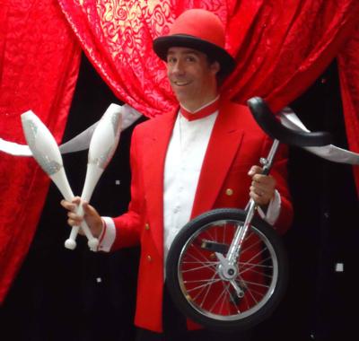 Lou Johnson | Valley Stream, NY | Juggler | Photo #17
