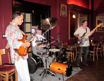 Slap Jazz Trio's Main Photo