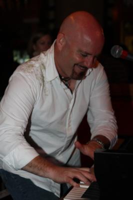Ted Oliver Productions | Waukesha, WI | Dueling Pianos | Photo #8