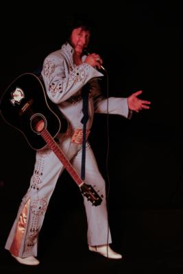 Elvis Aaron Baker | Hamilton, ON | Elvis Impersonator | Photo #11