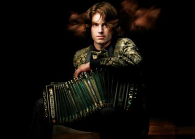 Resh Michael | Sacramento, CA | Classical Singer | Photo #3