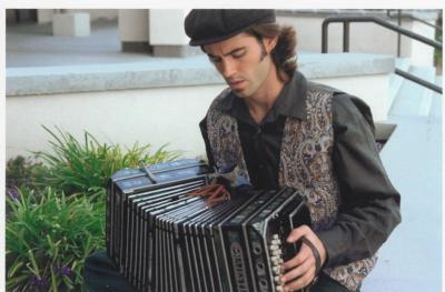 Resh Michael | Sacramento, CA | Classical Singer | Photo #11