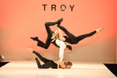 American Acrobats | Redlands, CA | Acrobat | Photo #6
