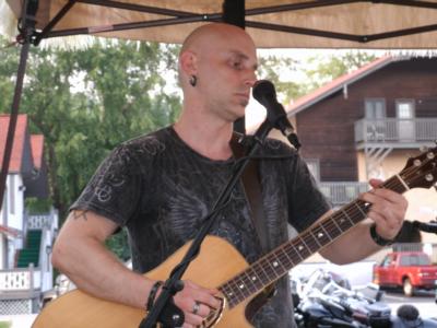 Bobby Fritz | Warren, OH | Rock Acoustic Guitar | Photo #8