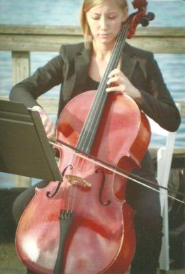 Jess Dickinson | Brooklyn, NY | Cello | Photo #5