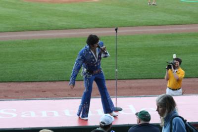 Mark Stanzler Aka Boston Elvis | Manchester, NH | Elvis Impersonator | Photo #6