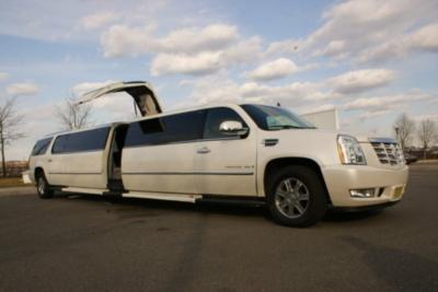 K And G Limousine, Incorporated | New Hyde Park, NY | Wedding Limousine | Photo #6