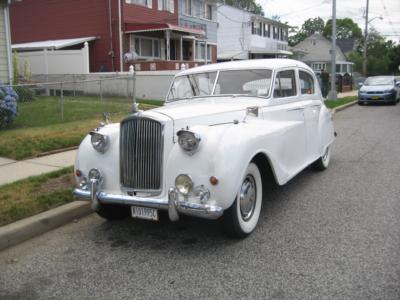 K And G Limousine, Incorporated | New Hyde Park, NY | Wedding Limousine | Photo #9