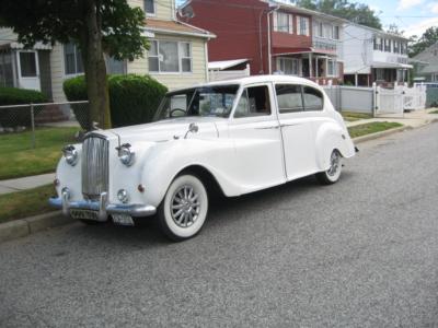 K And G Limousine, Incorporated | New Hyde Park, NY | Wedding Limousine | Photo #11