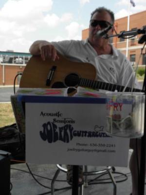 Joe Fry Guitar Guy | Rosebud, MO | Variety Singer | Photo #12