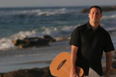 Diogo Andrade | San Diego, CA | Acoustic Guitar | Photo #4