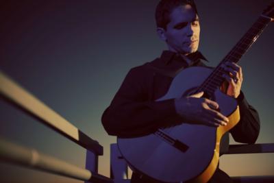 Tavi Jinariu, Los Angeles Classical Guitarist | Los Angeles, CA | Classical Guitar | Photo #14
