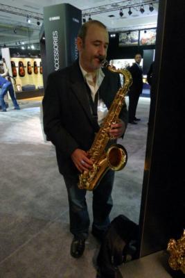 Leo Chelyapov | Los Angeles, CA | Jazz One Man Band | Photo #9