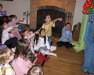 Mister Kipley Magic & Puppets | Glencoe, IL | Puppet Shows | Photo #4