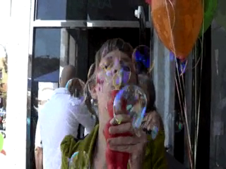 Bri | Oakland, CA | Juggler | FACEPAINT DEMO short video