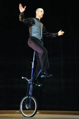 Comedy In Motion with Bob Cates: Amazingly Funny! | Cambridge, ON | Clean Comedian | Photo #11