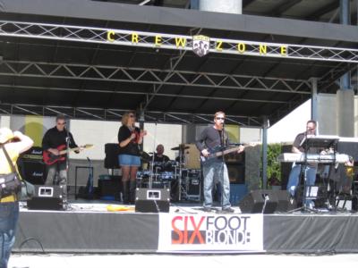 Sixfoot Blonde Band | Westerville, OH | Cover Band | Photo #8