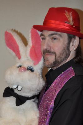 Magic Mike | Chicago, IL | Comedy Magician | Photo #10