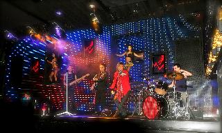 Heat Show Band | San Diego, CA | Top 40 Band | Photo #8