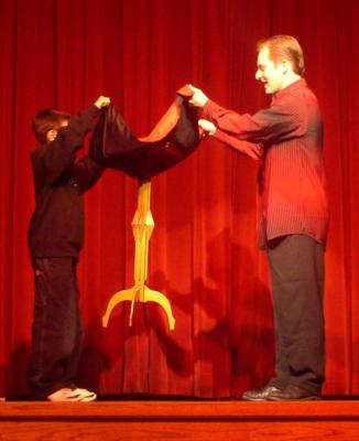 Six Flags Illusionist - David Garrity | Hartford, CT | Illusionist | Photo #14
