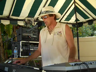 Bobby Smith | Tampa, FL | Beach Music One Man Band | Maggie May