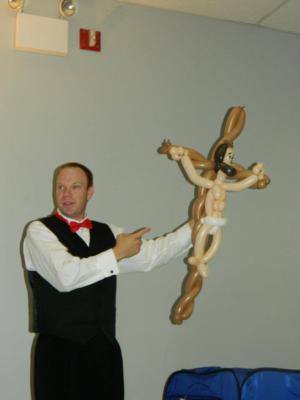 Balloon Dude Travis | Lynchburg, VA | Balloon Twister | Photo #5