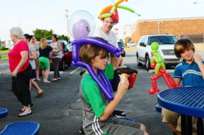 Balloon Dude Travis | Lynchburg, VA | Balloon Twister | Photo #18