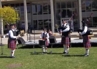 Hollybriar Bagpipers's Main Photo