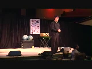 Todd Key | Buford, GA | Juggler | Ball spinning with a child