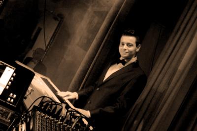 Michael Bogomolny | Los Angeles, CA | Jazz Piano | Photo #4