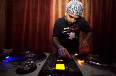 LB PRODUCTIOINS INC | Olympia Fields, IL | Event DJ | Photo #12