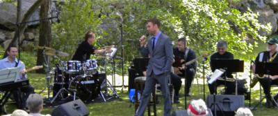 Josh Pfeiffer - American Crooner  | San Francisco, CA | Big Band | Photo #13