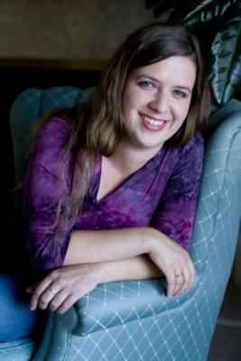Elizabeth Webb's Main Photo