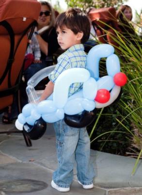Balloon Monsoon California | Irvine, CA | Balloon Twister | Photo #3